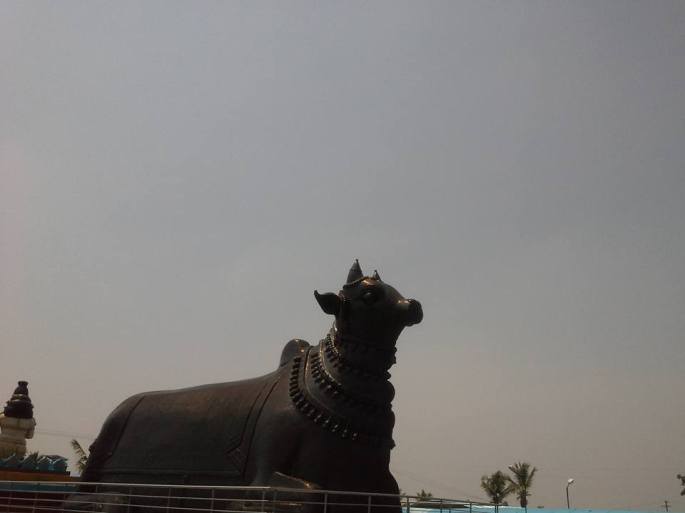 nandhi_statue